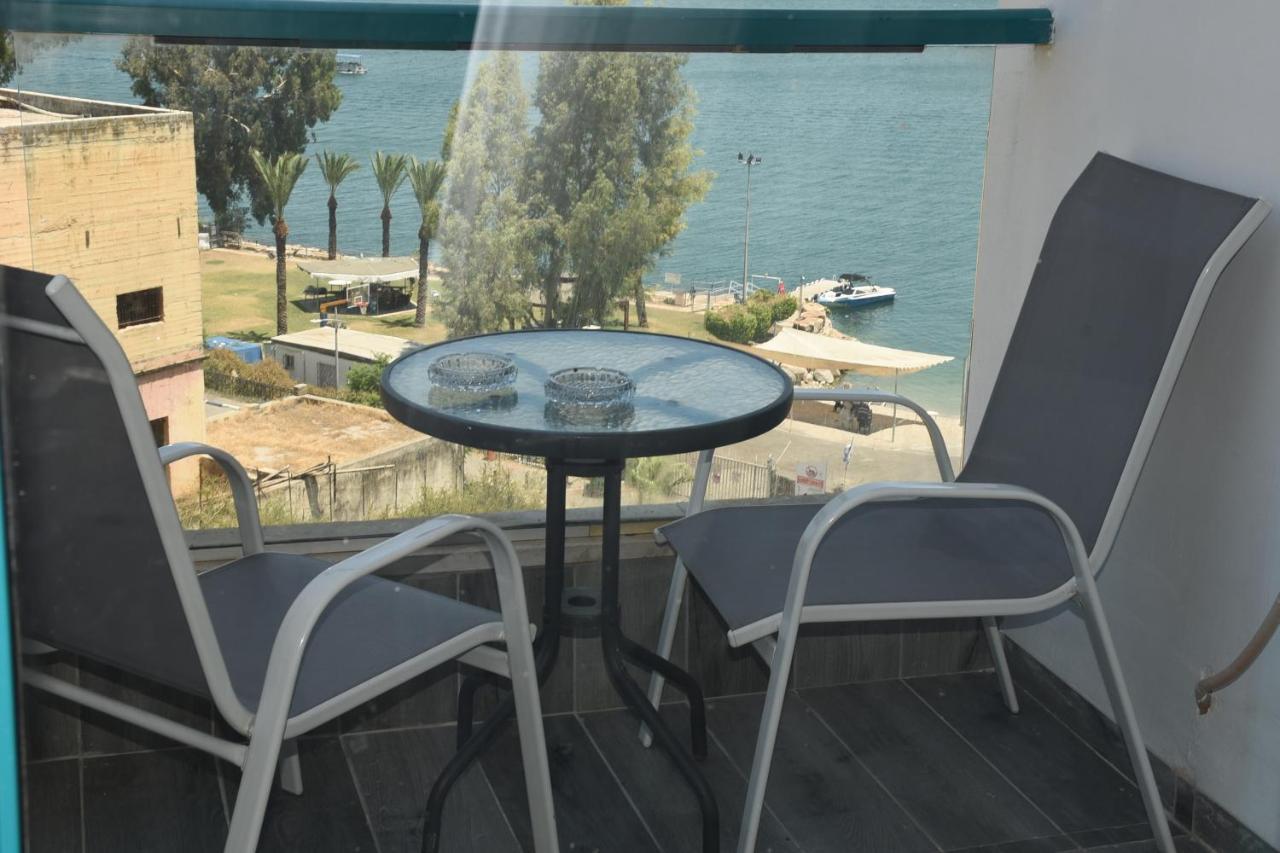 Rina Vacation Apartment Tiberias Buitenkant foto